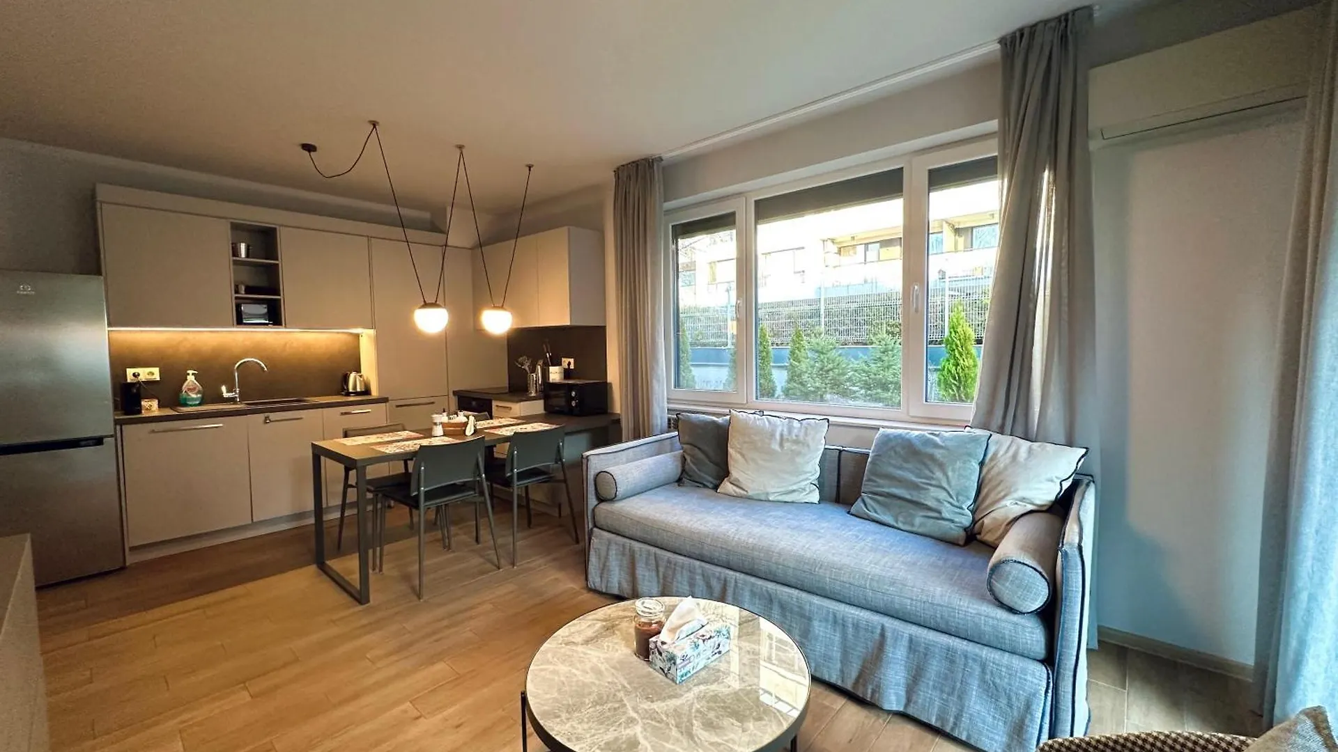 7Th Sense Boutique Apartments София 0*,  Болгария