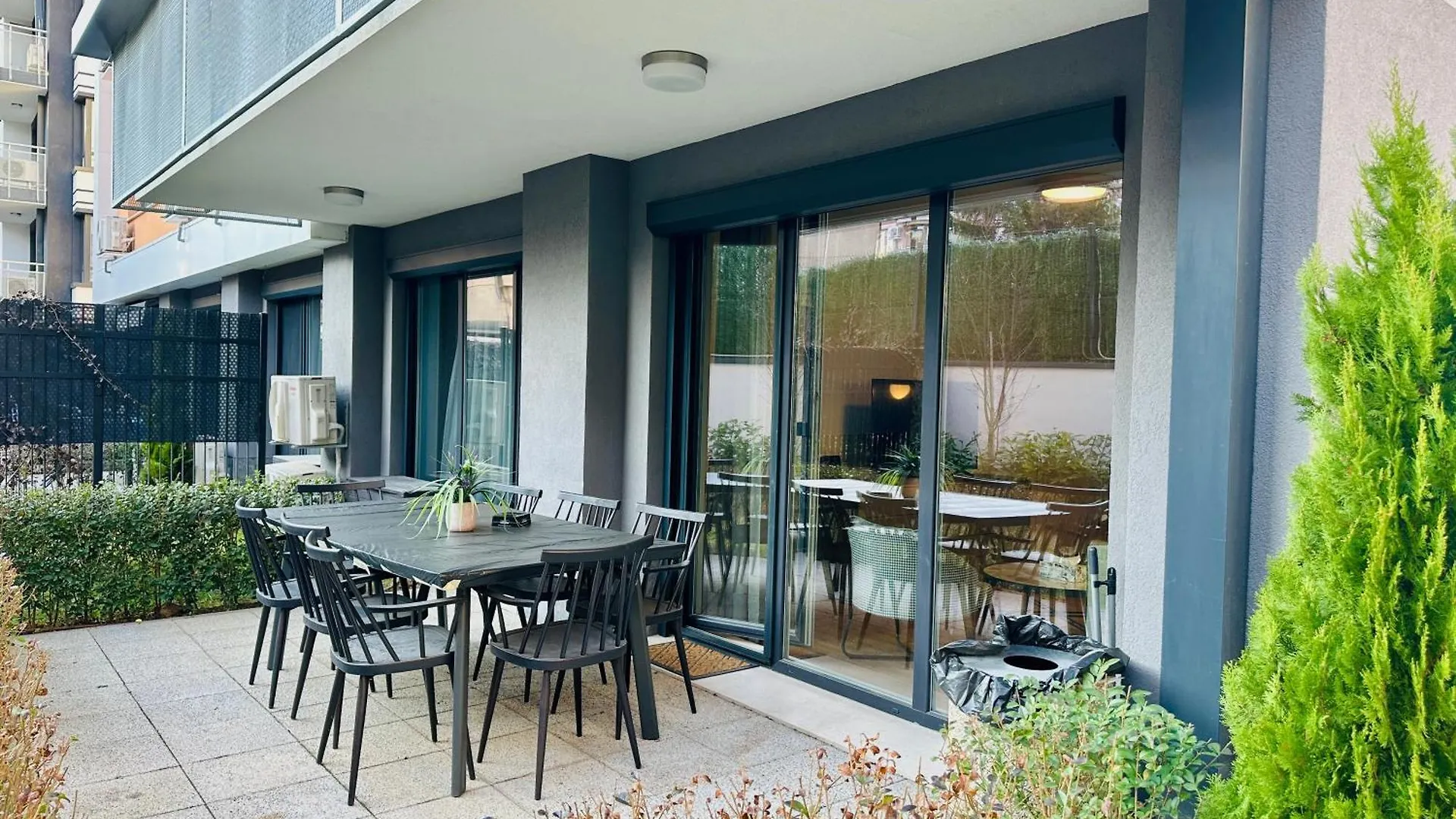 7Th Sense Boutique Apartments София